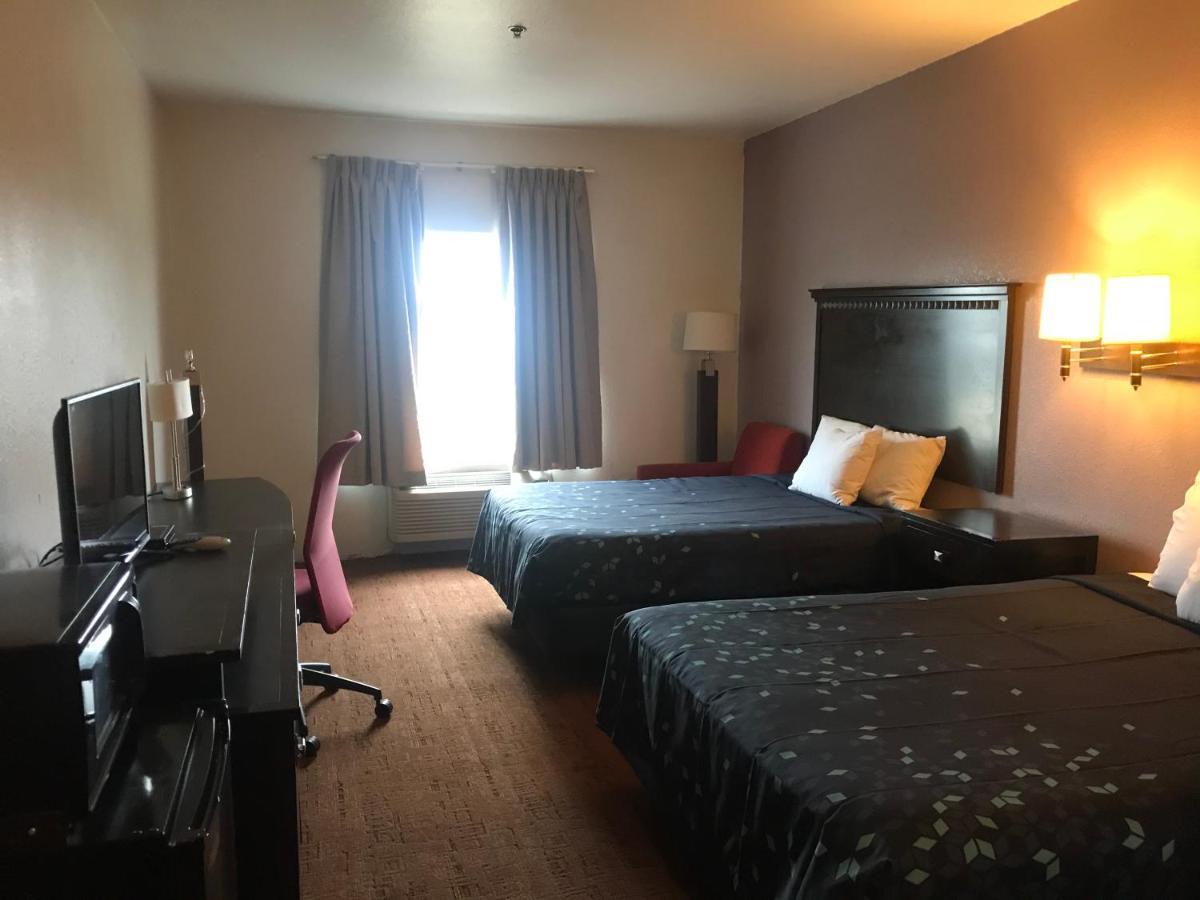 Pier Inn Luna Pier Экстерьер фото